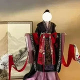 The royal family of Guangling often wears three thousand cosmic cosplay empresses
